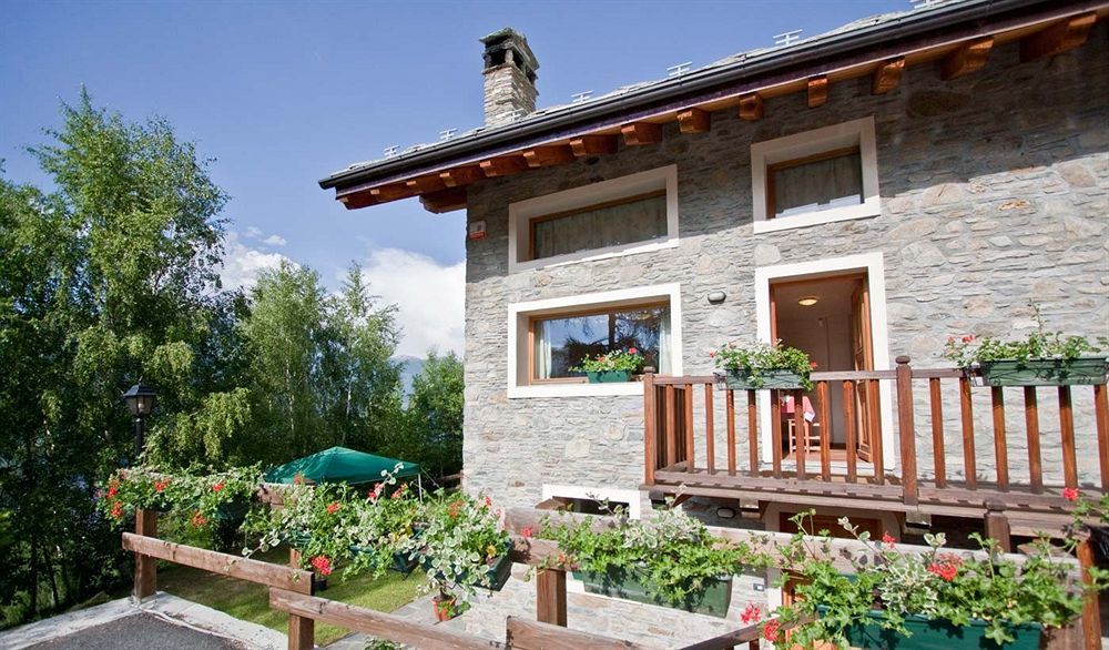 I Picchi Hotel Gressan Exterior photo